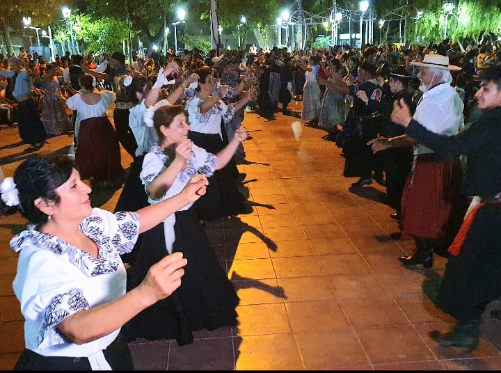 marcha de la tradición la banda