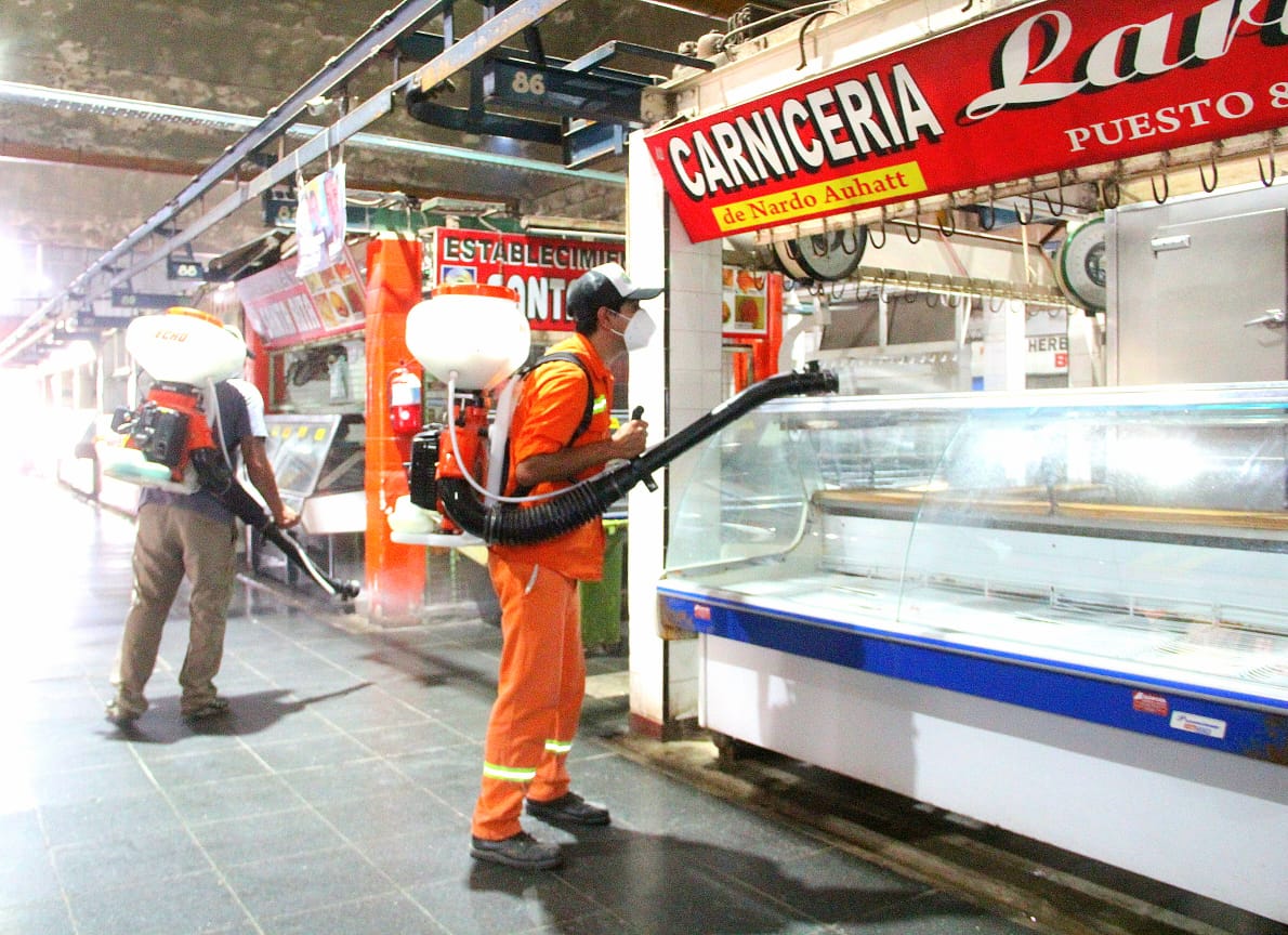 El municipio realizó un operativo integral de fumigación en el Mercado ...