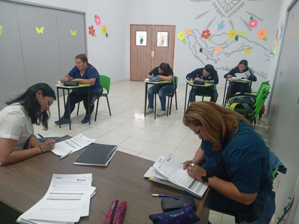 Con gran éxito se realizó el examen para nuevos inmunizadores Con gran éxito se realizó el examen para nuevos inmunizadores