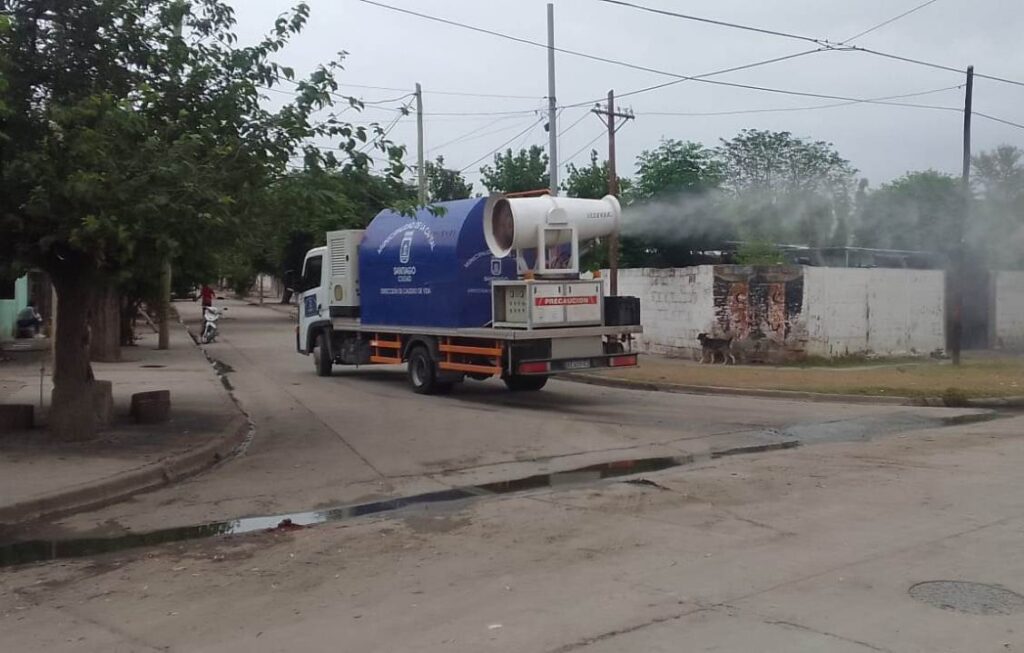 Continúa el programa de fumigaciones en Capital