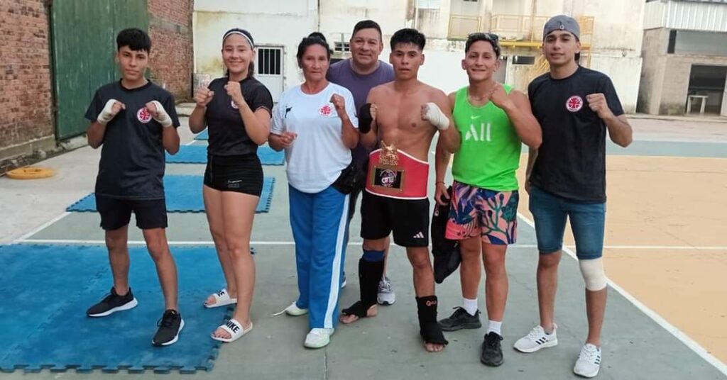 Karatekas pinteños obtuvieron título interprovincial en Santa Fe