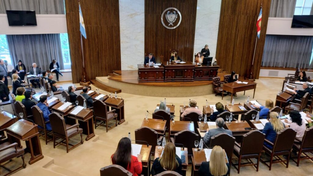 Legislatura: prorrogan hasta el 31 de diciembre el período ordinario de sesiones