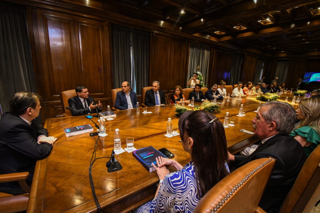 Presentaron el Plan Estratégico de Ciencia y Tecnología y entregaron fondos para proyectos de innovación Presentaron el Plan Estratégico de Ciencia y Tecnología y entregaron fondos para proyectos de innovación