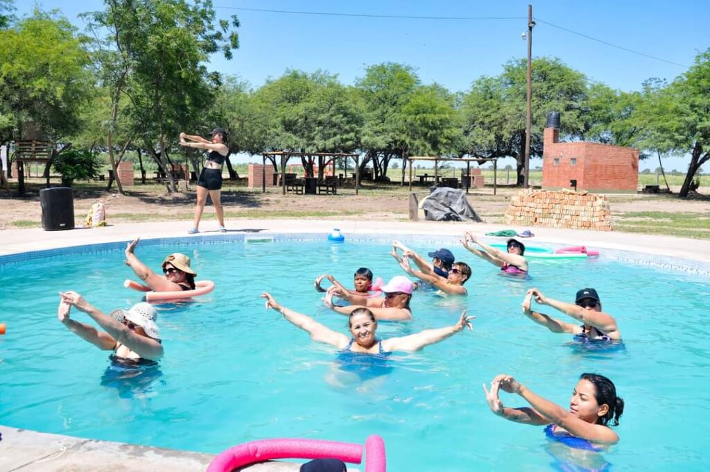 Fernández: Adultos mayores disfrutaron de una jornada recreativa al aire libre