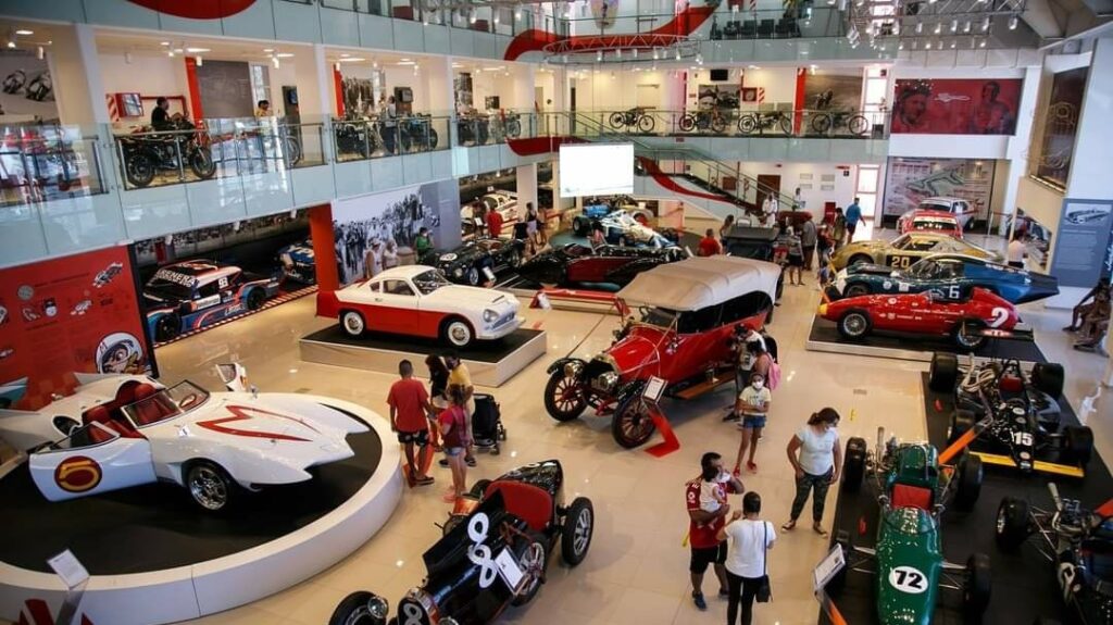 La visita de turistas al Museo del Automóvil de Las Termas marcó un récord en 2023