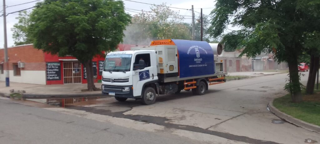 Este martes continúan las fumigaciones en barrios de la Capital