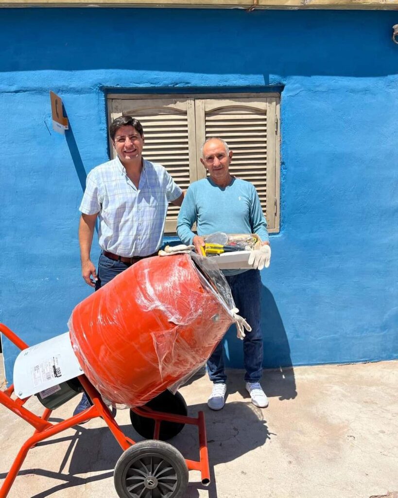 Emprendedores de Ramírez de Velazco recibieron herramientas para fortalecer su trabajo Emprendedores de Ramírez de Velazco recibieron herramientas para fortalecer su trabajo