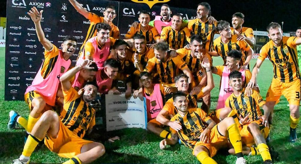 Batacazo Aurinegro: Mitre eliminó a Belgrano y avanza en la Copa Argentina Batacazo Aurinegro: Mitre eliminó a Belgrano y avanza en la Copa Argentina