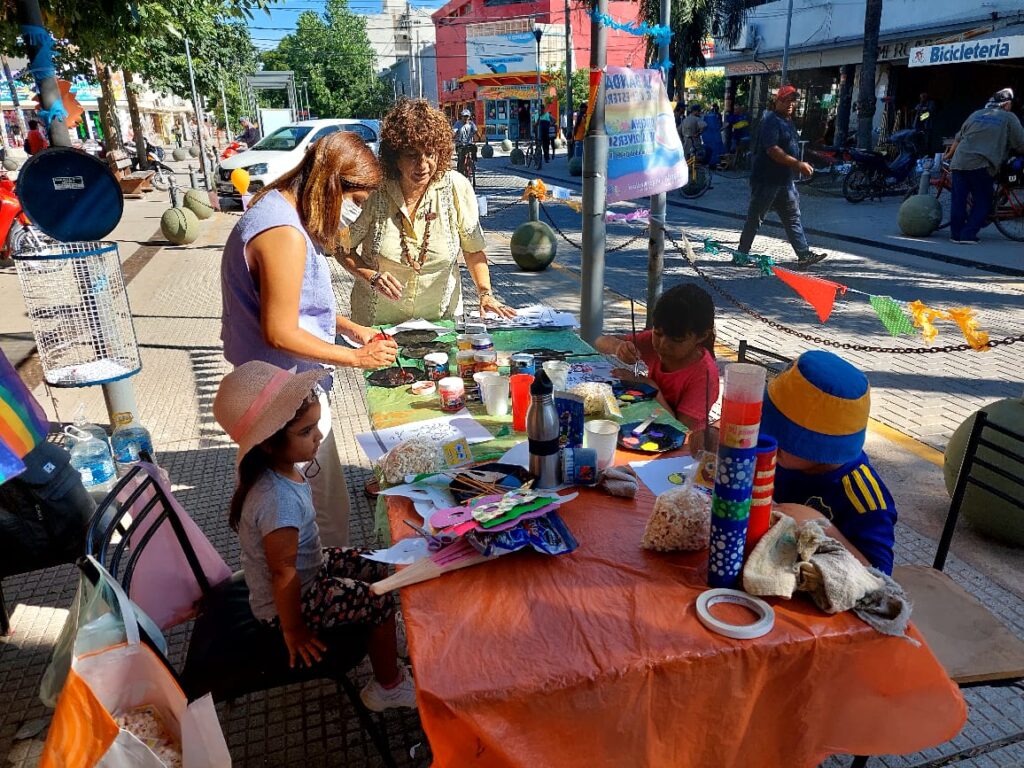 Nueva jornada de vacunación, juegos y testeos en el microcentro bandeño