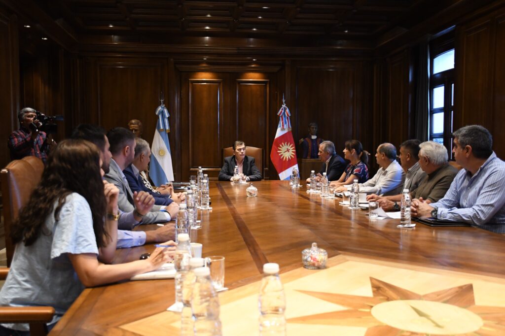 La provincia podría recurrir a la Justicia ante las duras medidas del gobierno nacional