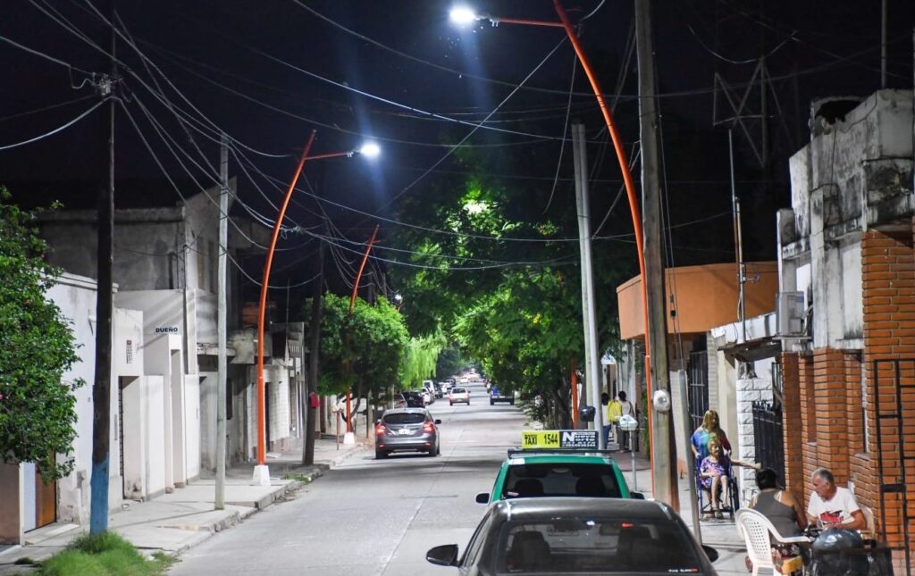 Habilitaron el nuevo sistema de iluminación Led en el barrio Alberdi