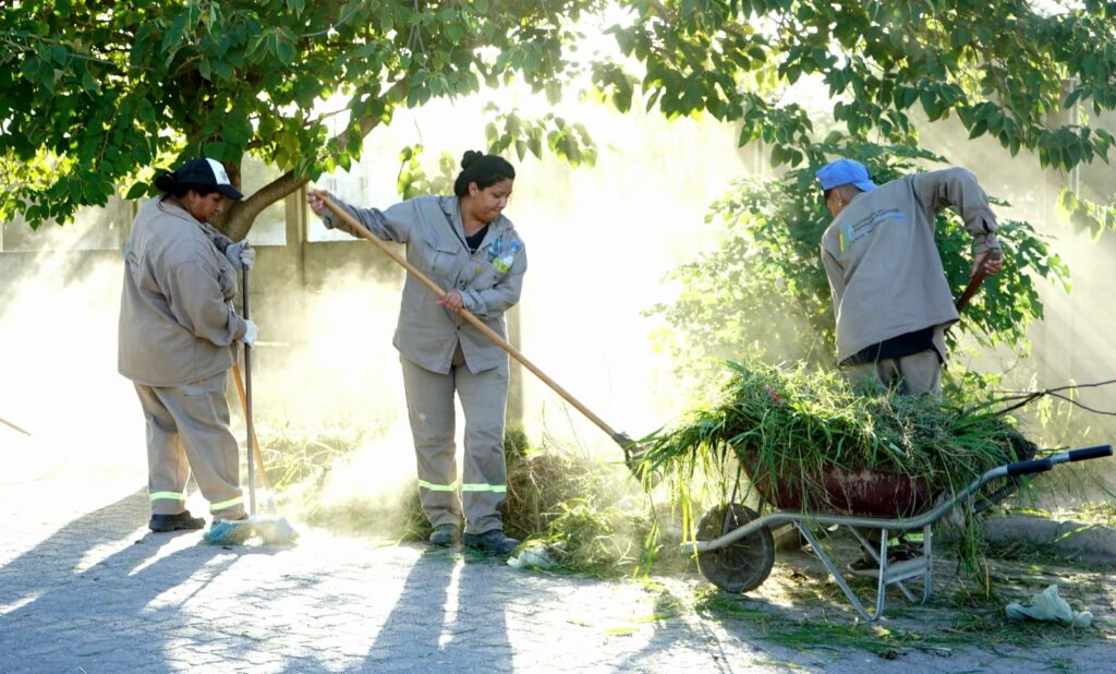 Megaoperativo integral en el B° El Cruce para prevenir el Dengue