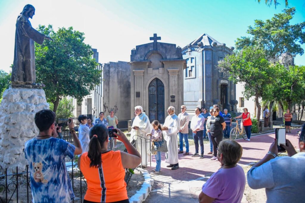 Organismos municipales realizaron un operativo integral en el cementerio “La Piedad “