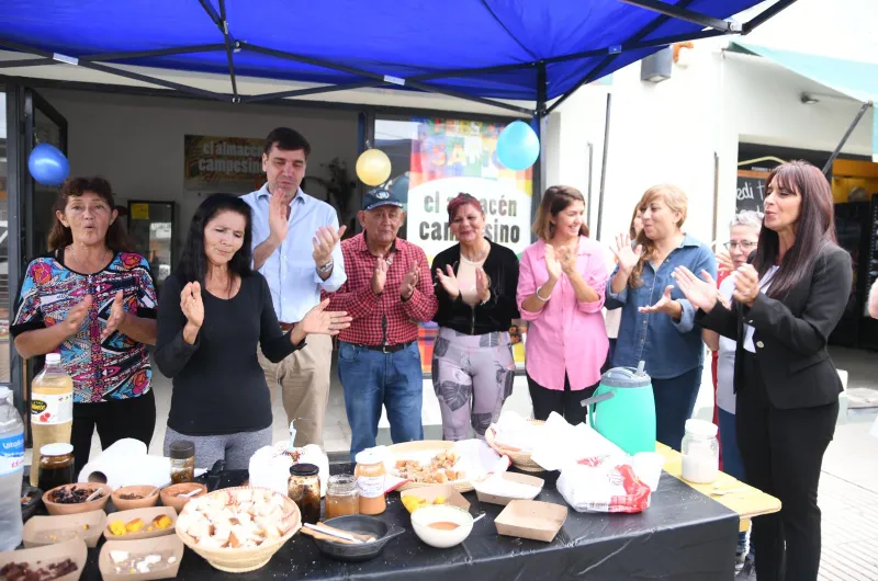 Las Termas: El Almacén Campesino celebró su séptimo aniversario
