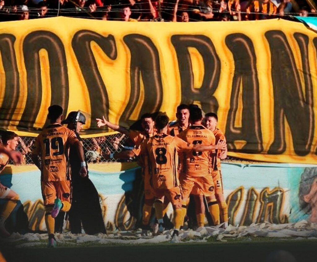 Mitre se impuso 2-0 ante Güemes y se quedó con el clásico