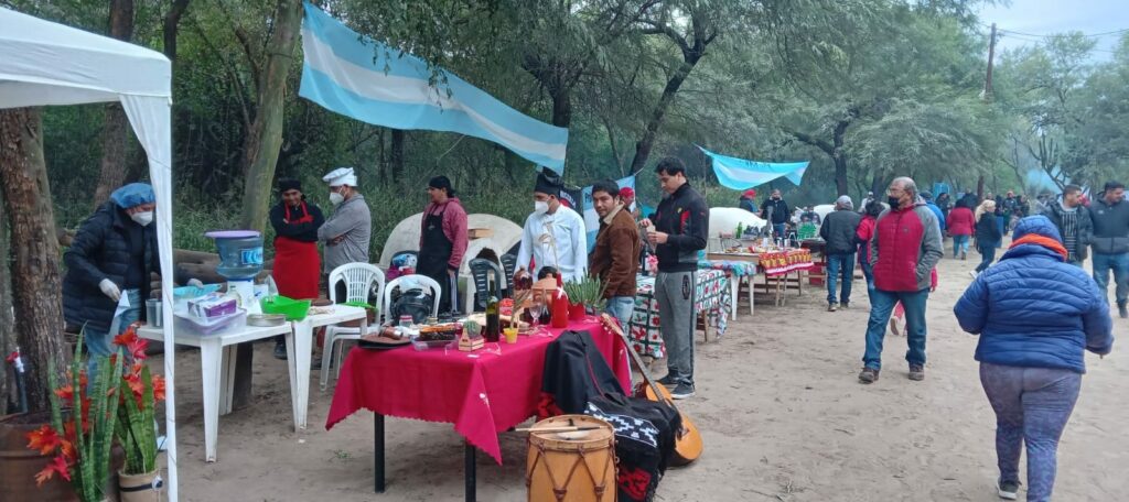 Este domingo se celebra el noveno Festival Provincial del Guiso en Santiago