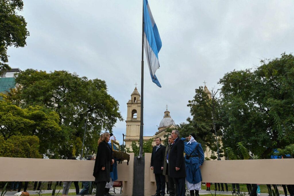 Santiago del Estero recordó con un acto los 214 años de la Revolución de Mayo
