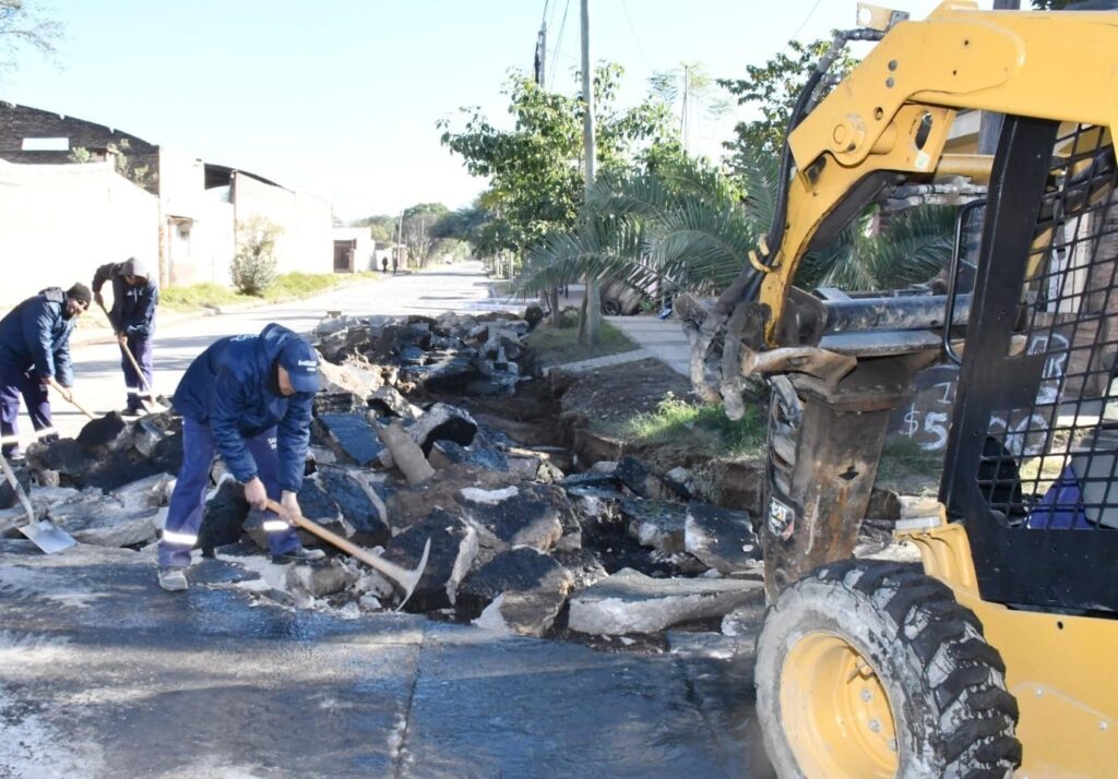 Continúa el programa de bacheo en calles de ciudad Capital