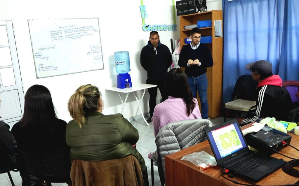 “Familias en Movimiento” continúa asistiendo a familiares de personas con adicciones