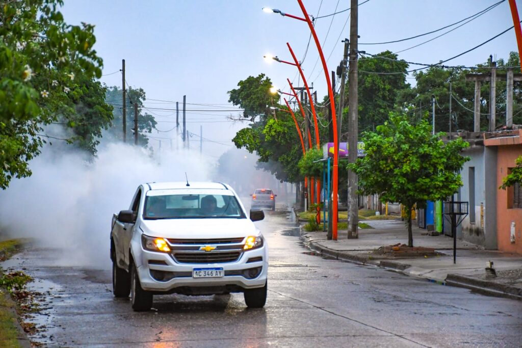 Continúa el programa de fumigaciones en Capital