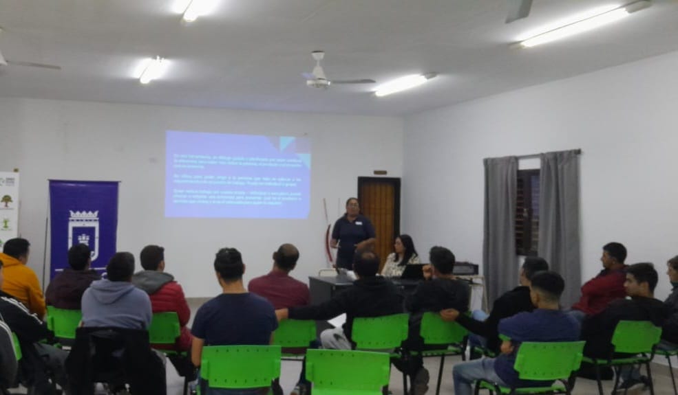 Continúa el taller gratuito para jóvenes sobre herramientas de búsqueda laboral