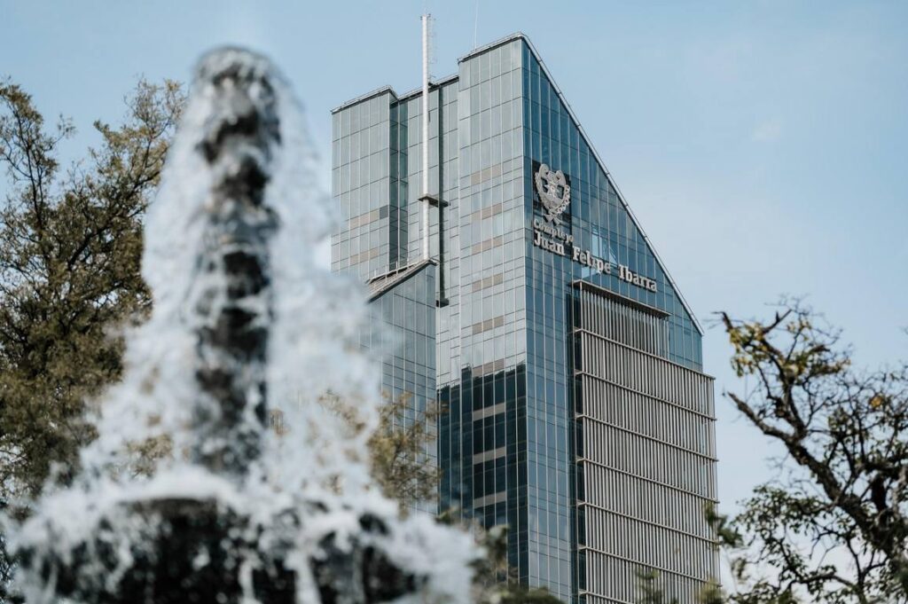 El lunes no habrá actividad en los comercios de Santiago del Estero