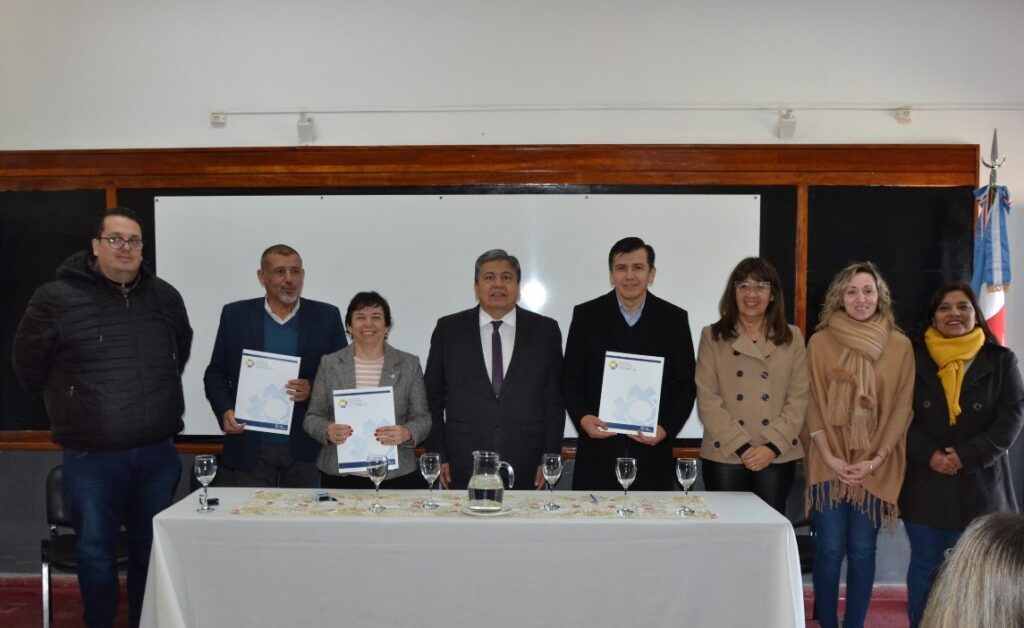 Docentes de Humanidades realizarán actividades áulicas en Escuela de Agricultura de la UNSE