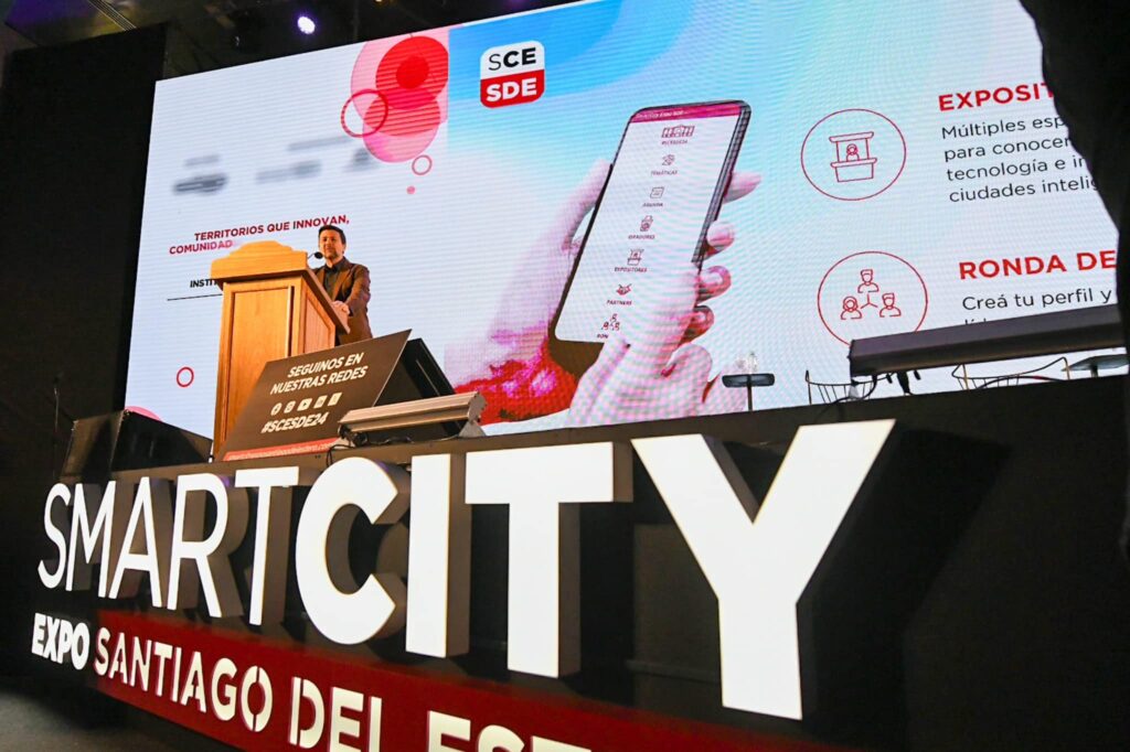 Expertos en innovación urbana exponen en la nueva edición del Smart City Santiago