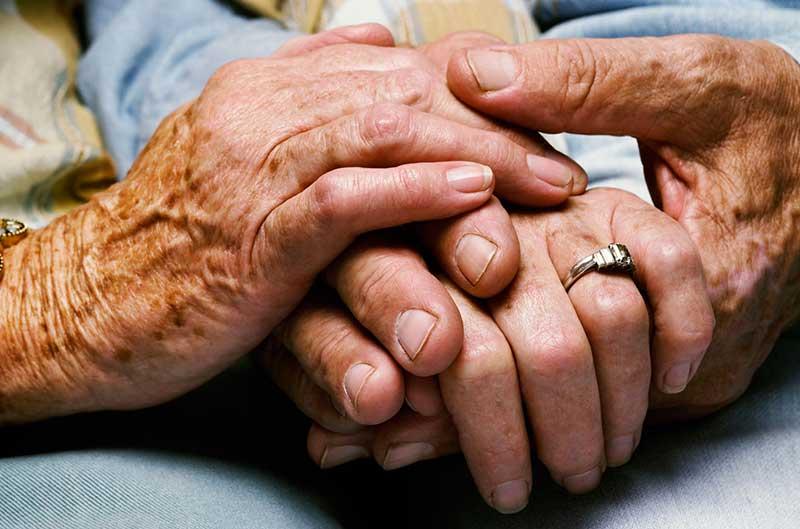 Realizarán un taller sobre sexualidad en la tercera edad en la Casa del Bicentenario