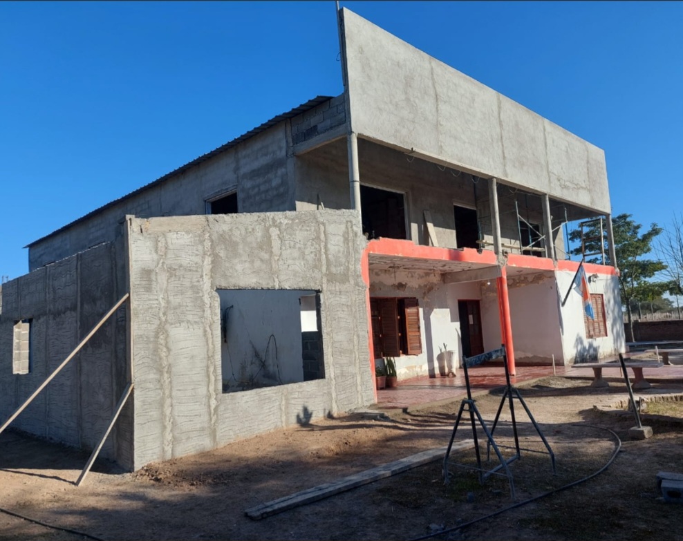 Los Telares: Avanzan  las obras de ampliación y refacción del edificio municipal