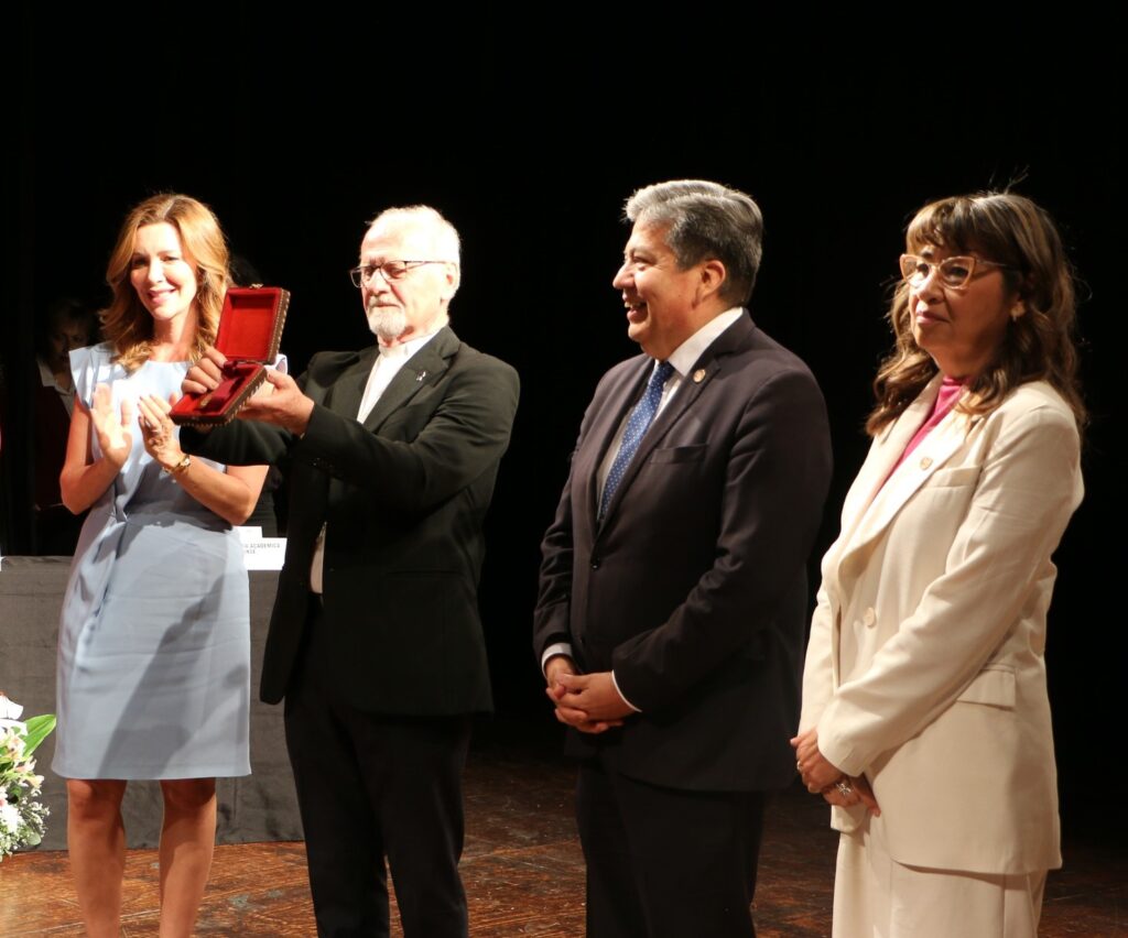 La UNSE celebra el histórico reconocimiento a la iglesia de Santiago del Estero