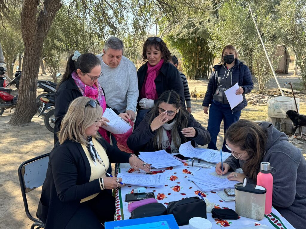 Operativo de salud en el barrio Los Álamos 3