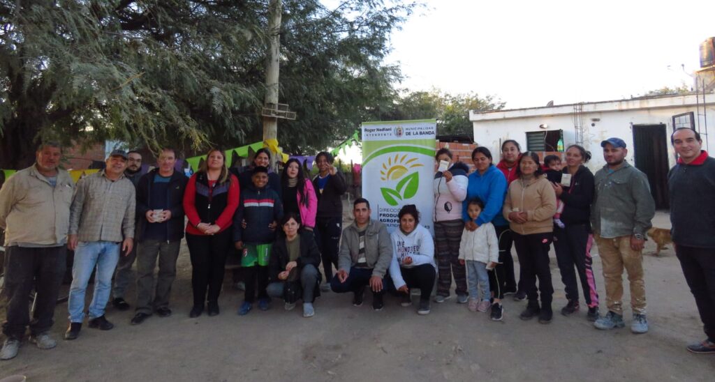 Promueven la formación de huertas familiares en La Banda Promueven la formación de huertas familiares en La Banda