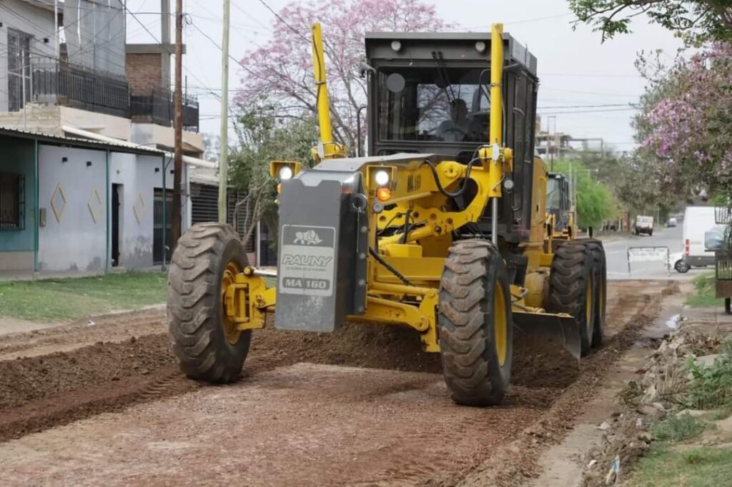 En Las Termas avanzan con obras de pavimento en los barrios