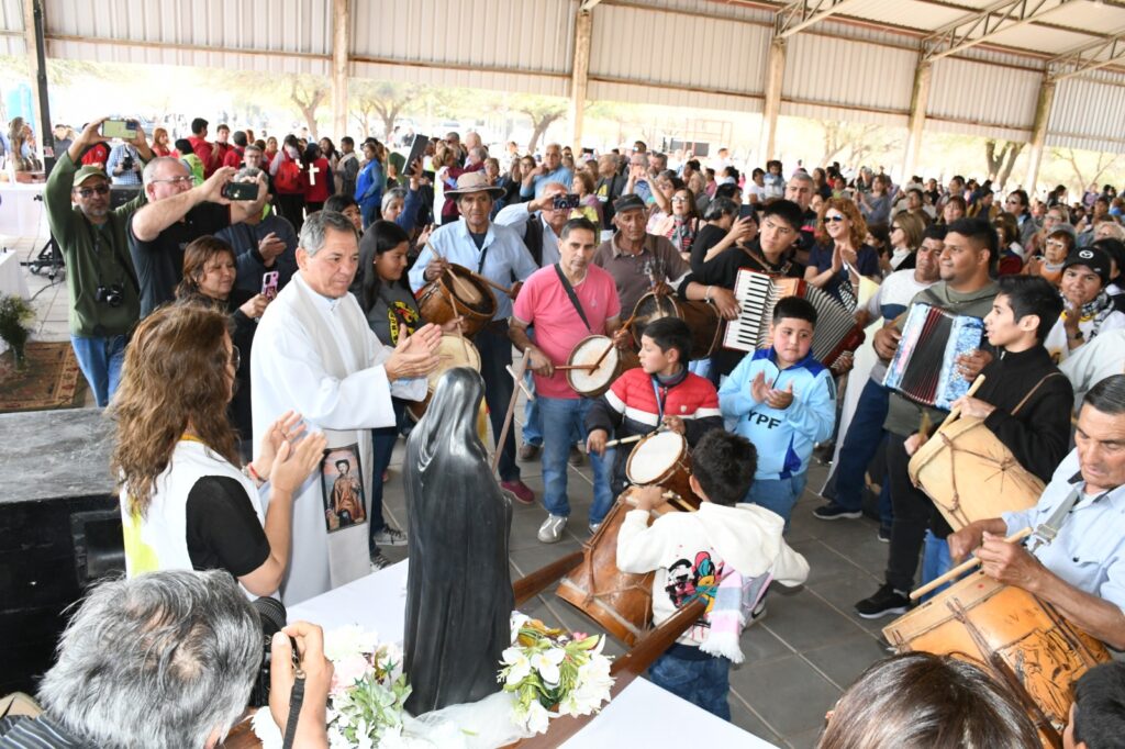 Emotiva misa de acción de gracias en el Santuario de Mama Antula en Villa Silípica