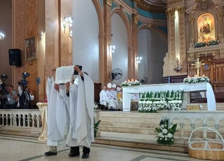 “Dios está en todos lados”, pero ahora atiende en Santiago del Estero