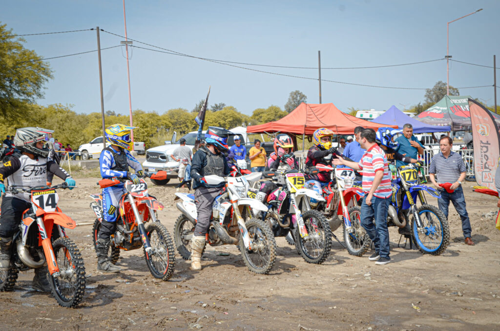 Los clodomirenses tuvieron un fin de semana a puro motor con lo mejor del Motocross del NOA