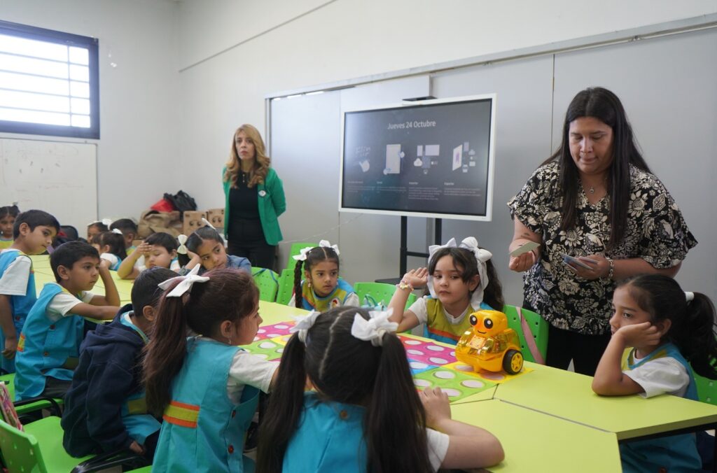 El Jardín Provincial Nº 34 visitó a la Escuela Municipal de Programación y Robótica