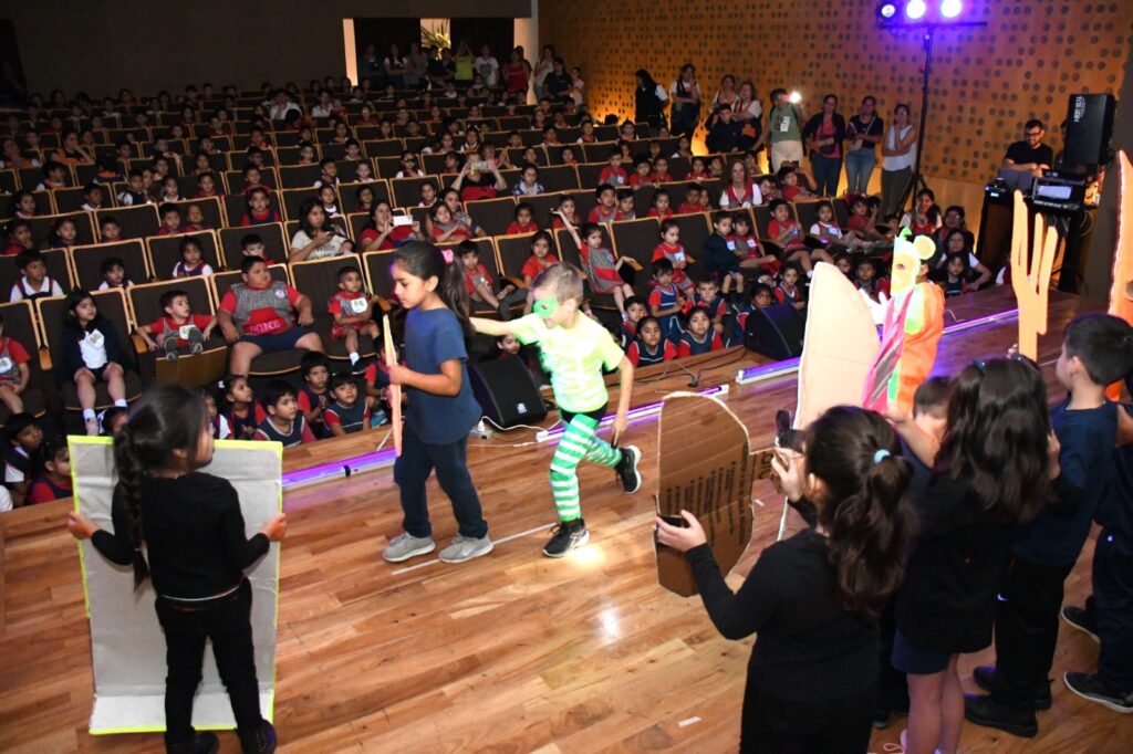 Los Jardines de infantes municipales participan activamente en la Feria del Libro