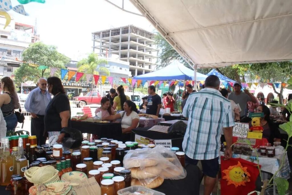 Las Termas: La Feria Itinerante Municipal se sumó a la Semana Gastronómica