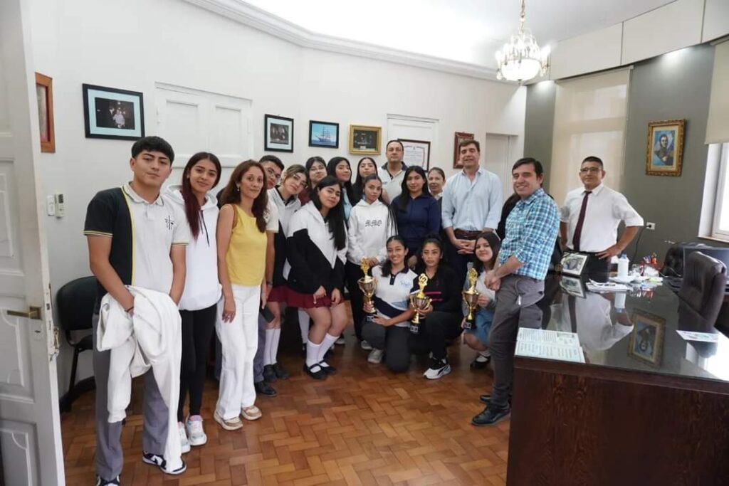 Las Termas: Premiaron a los ganadores de la Maratón Cultural Estudiantil 2024