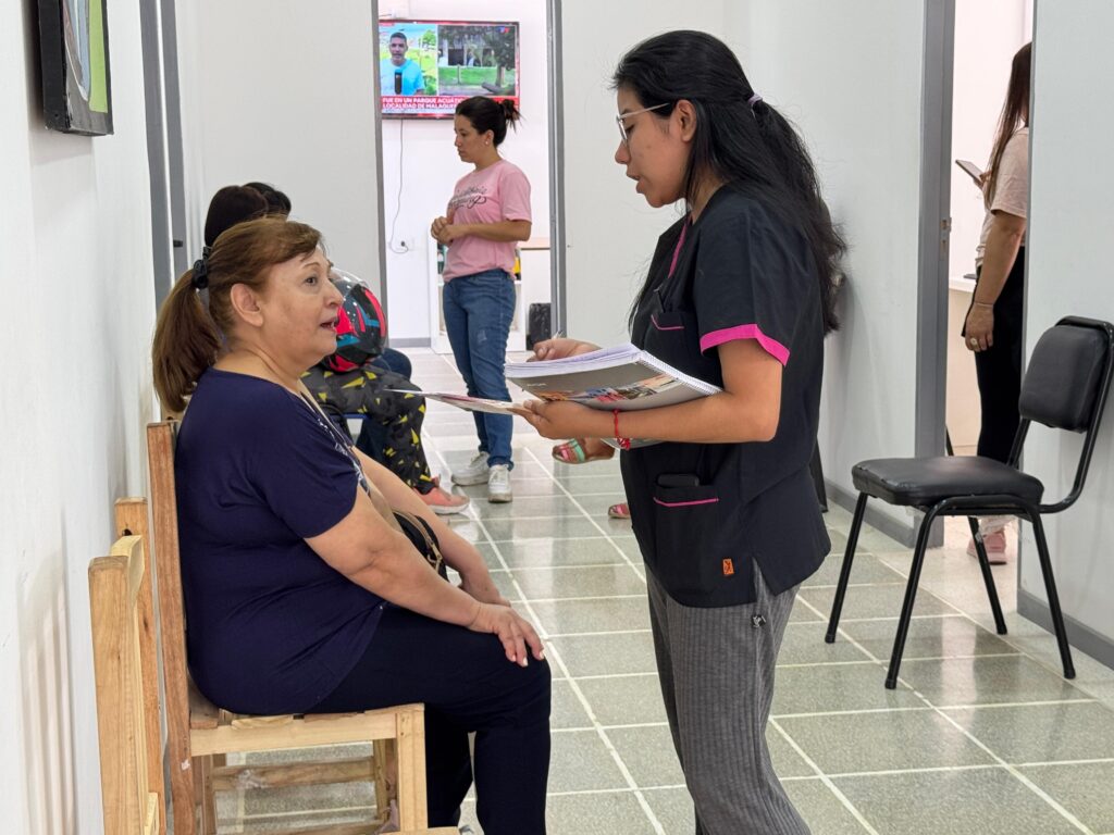 Con una amplia convocatoria concluyó “Octubre Rosa” en La Banda