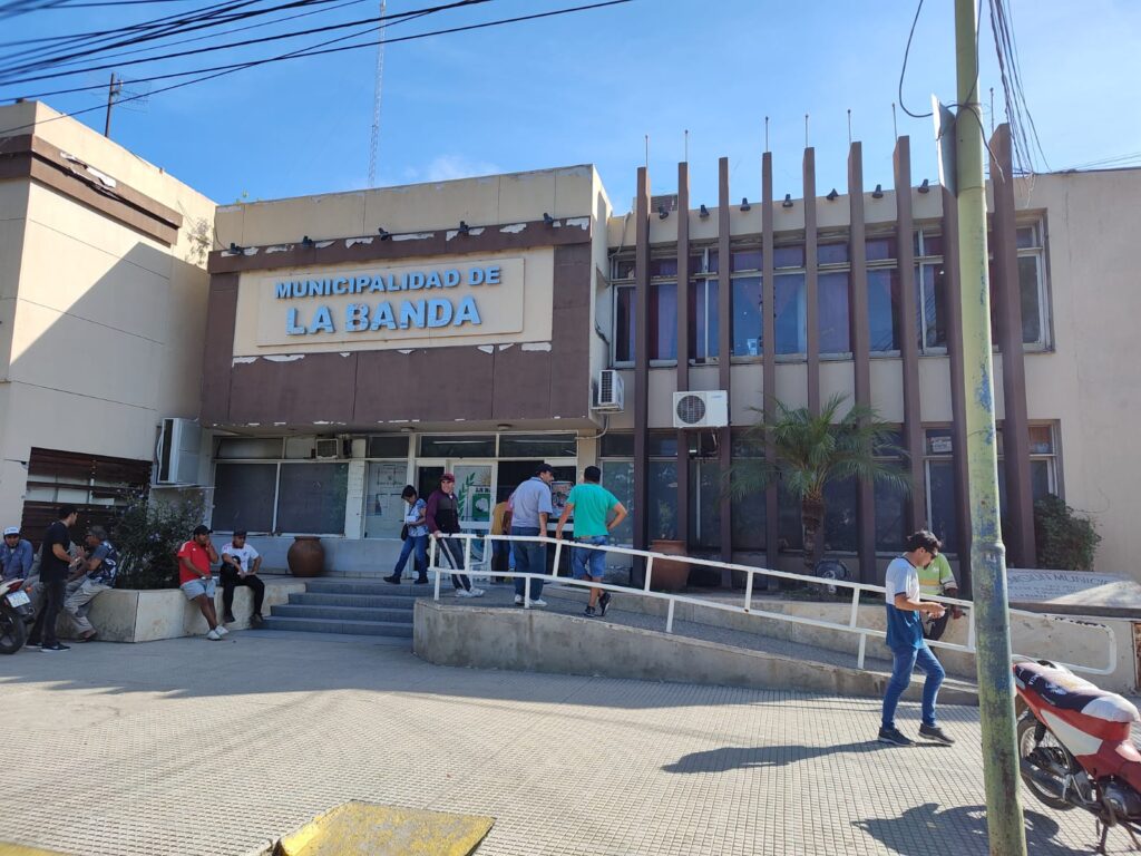 Este viernes 8 habrá servicios con guardias mínimas por el “Día del empleado municipal”