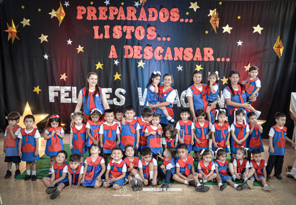 Emotivo acto del Jardín de Infantes Municipal N° 2 de Clodomira