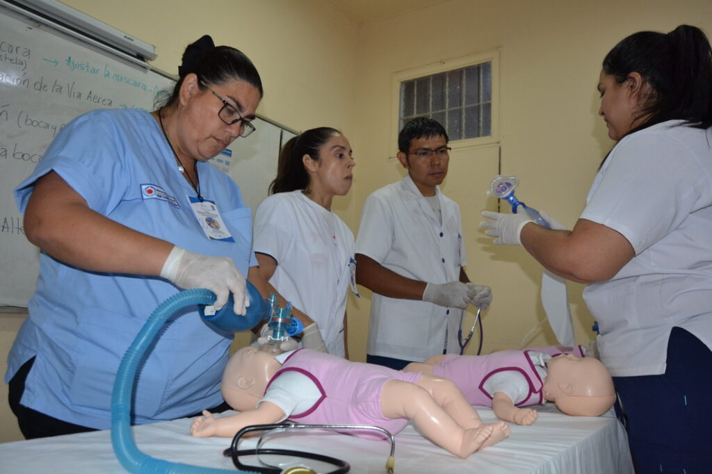 Humanidades capacitó a personal de enfermería del interior de Santiago del Estero Humanidades capacitó a personal de enfermería del interior de Santiago del Estero