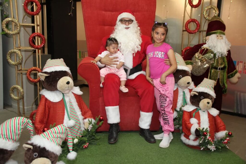 Papa Noel llega al Centro Cultural del Bicentenario