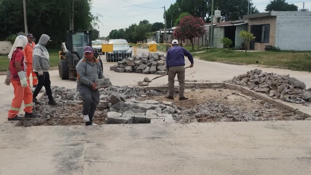 En Frías avanzan con obras en distintos puntos de la ciudad