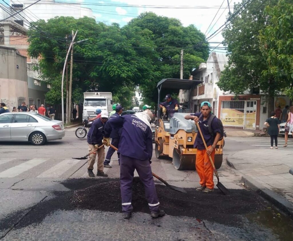 Avanza el programa de bacheo en calles de ciudad Capital