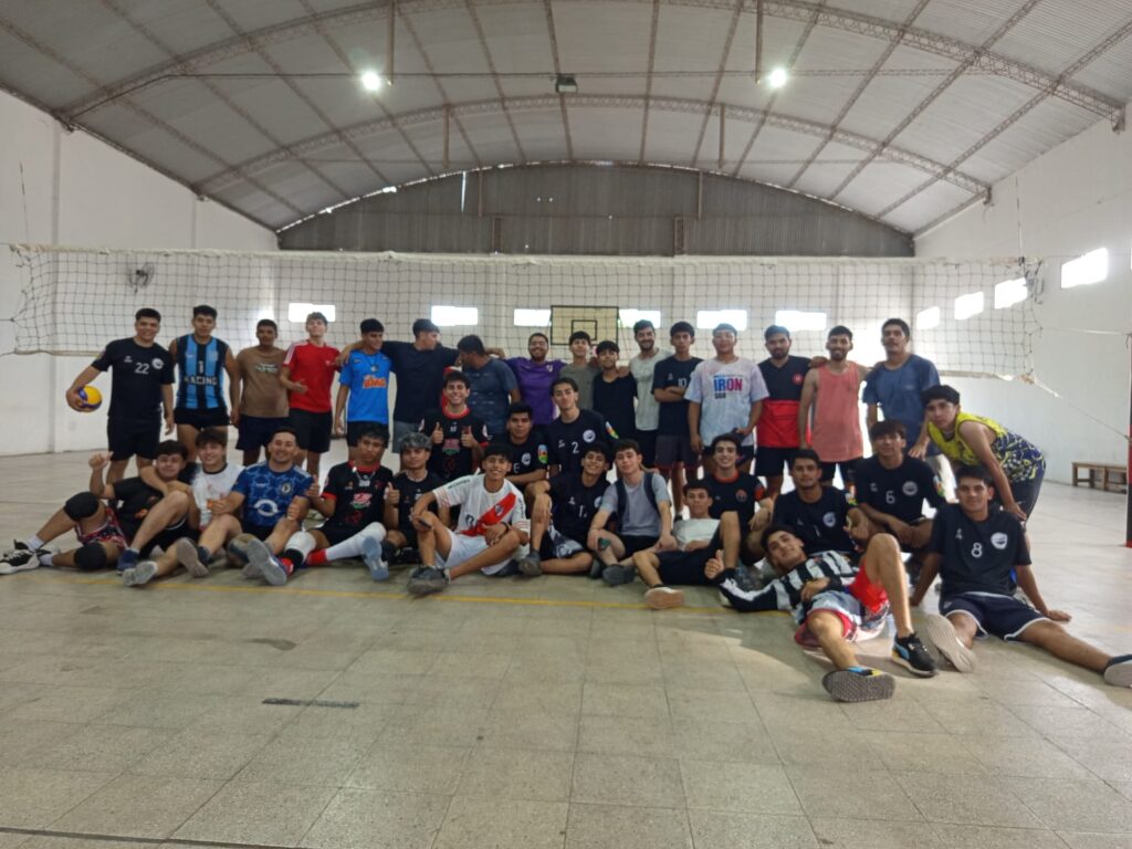 Colonia El Simbolar promueve inclusión y experiencia de jóvenes con intercambios deportivos