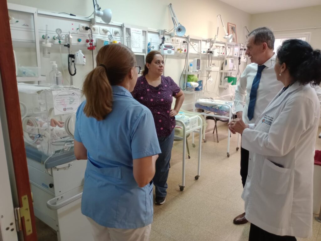 El secretario de Salud visitó el CISB y recorrió los distintos servicios del Hospital